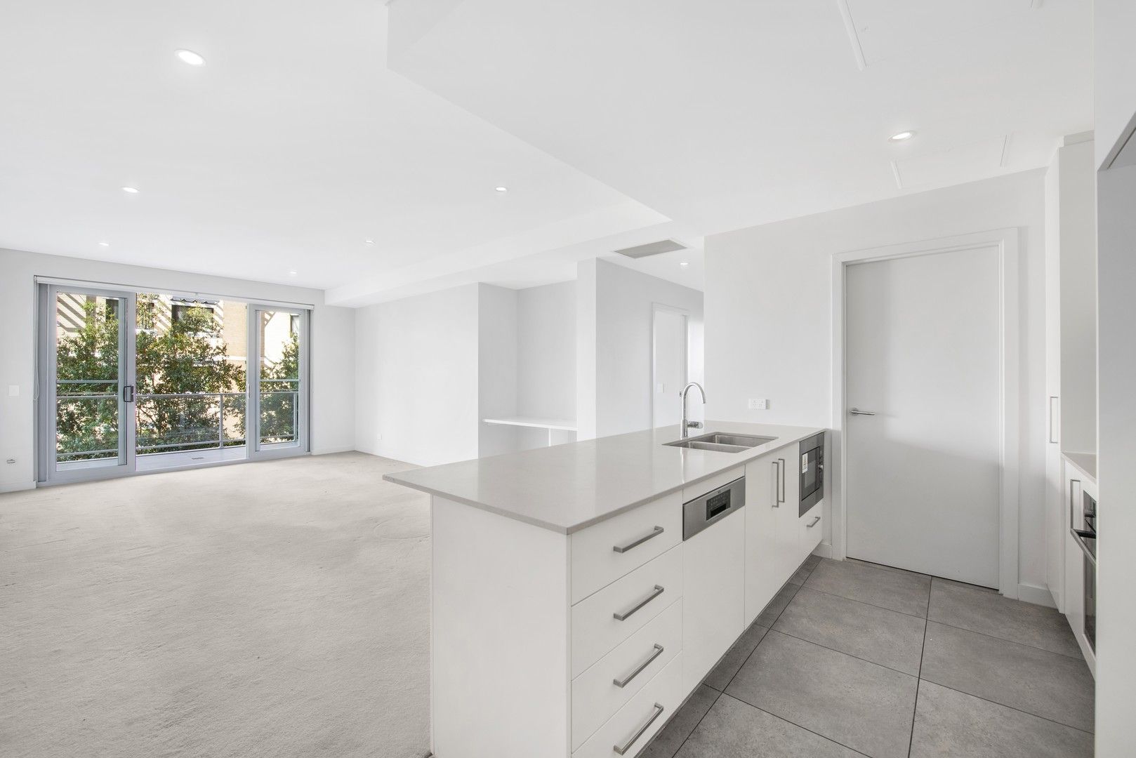 2 bedrooms Apartment / Unit / Flat in 309/3 Pretoria Parade HORNSBY NSW, 2077