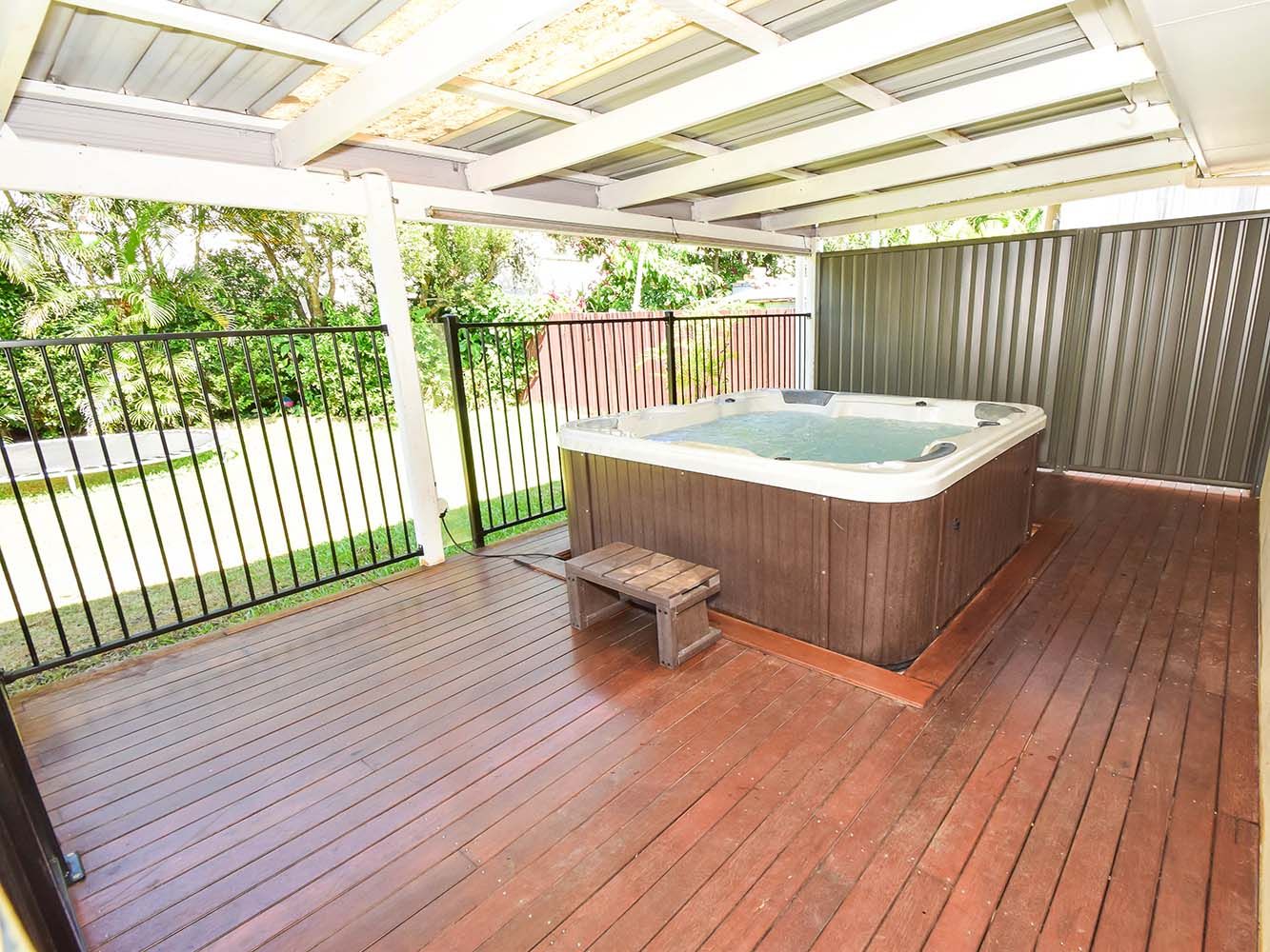 31 Richardson Street, Pacific Paradise QLD 4564, Image 1