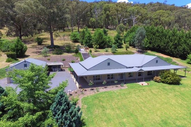 Picture of 15 Eumerella Drive, BUFFALO RIVER VIC 3737