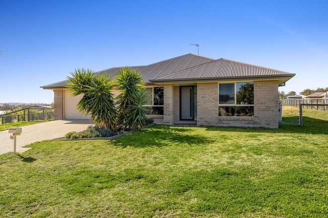 Picture of 10 Monarch Street, MERINGANDAN WEST QLD 4352