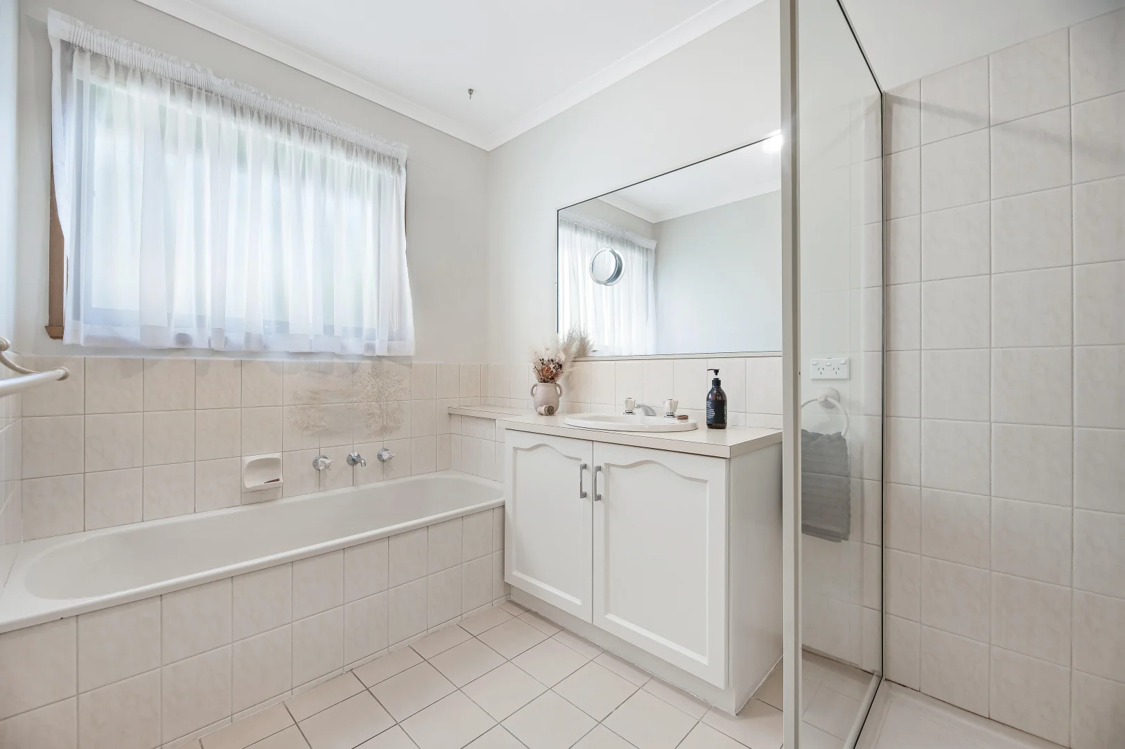 Additional image 8 of 22 Newlands Crescent, Doncaster East VIC 3109