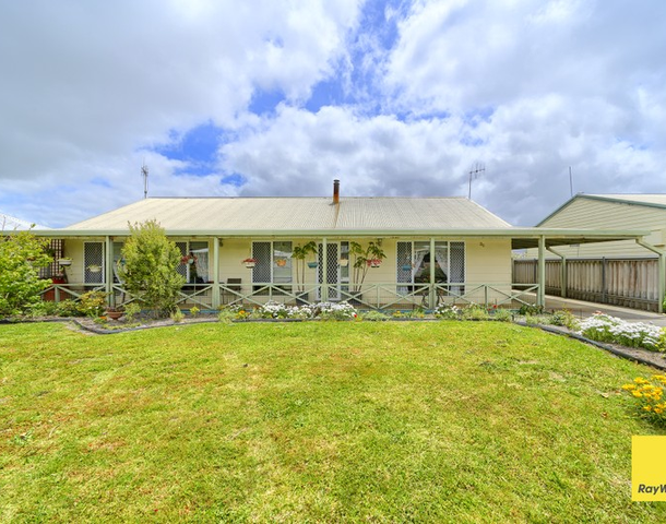 30 Abercorn Street, Orana WA 6330