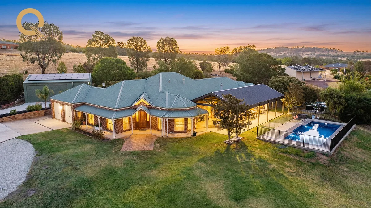 125 Alexandra Way, Table Top NSW 2640