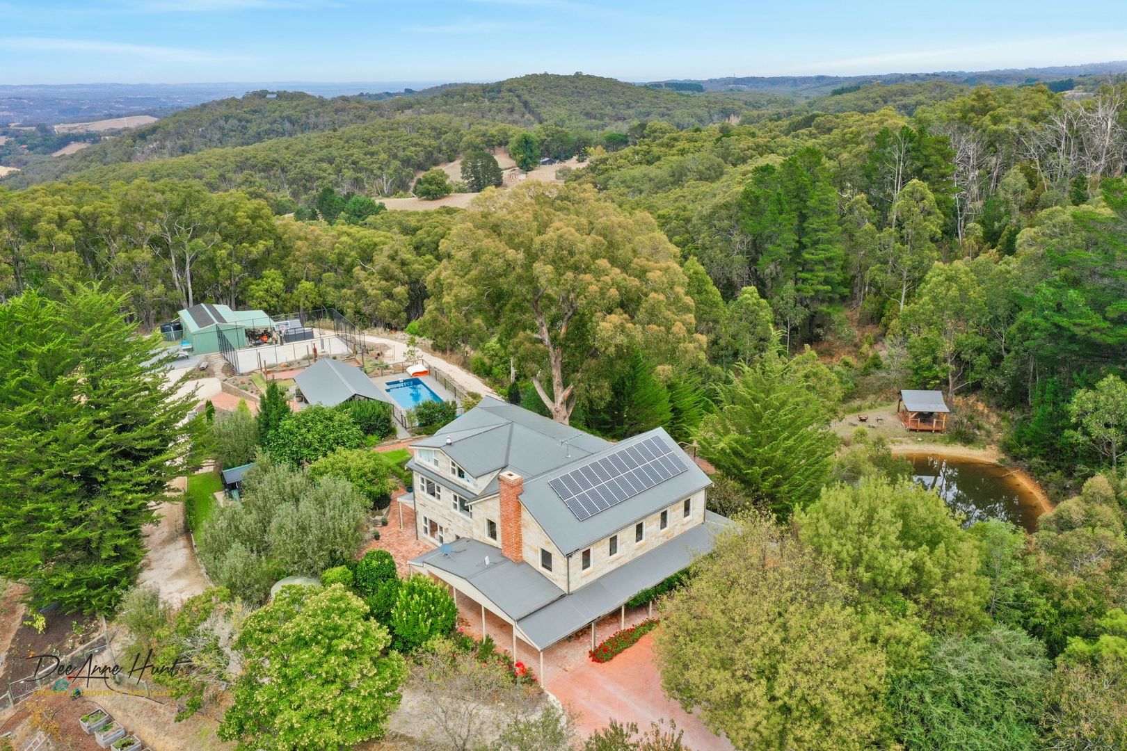 140 Deviation Road, Carey Gull Property History & Address Research