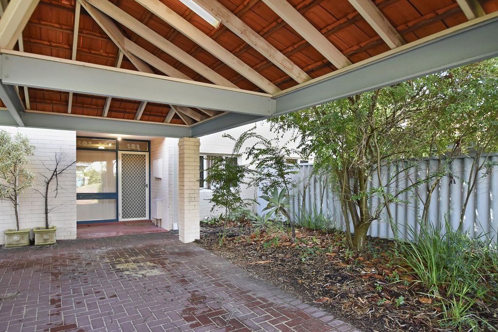 7F Chailey Place, Balga WA 6061, Image 2