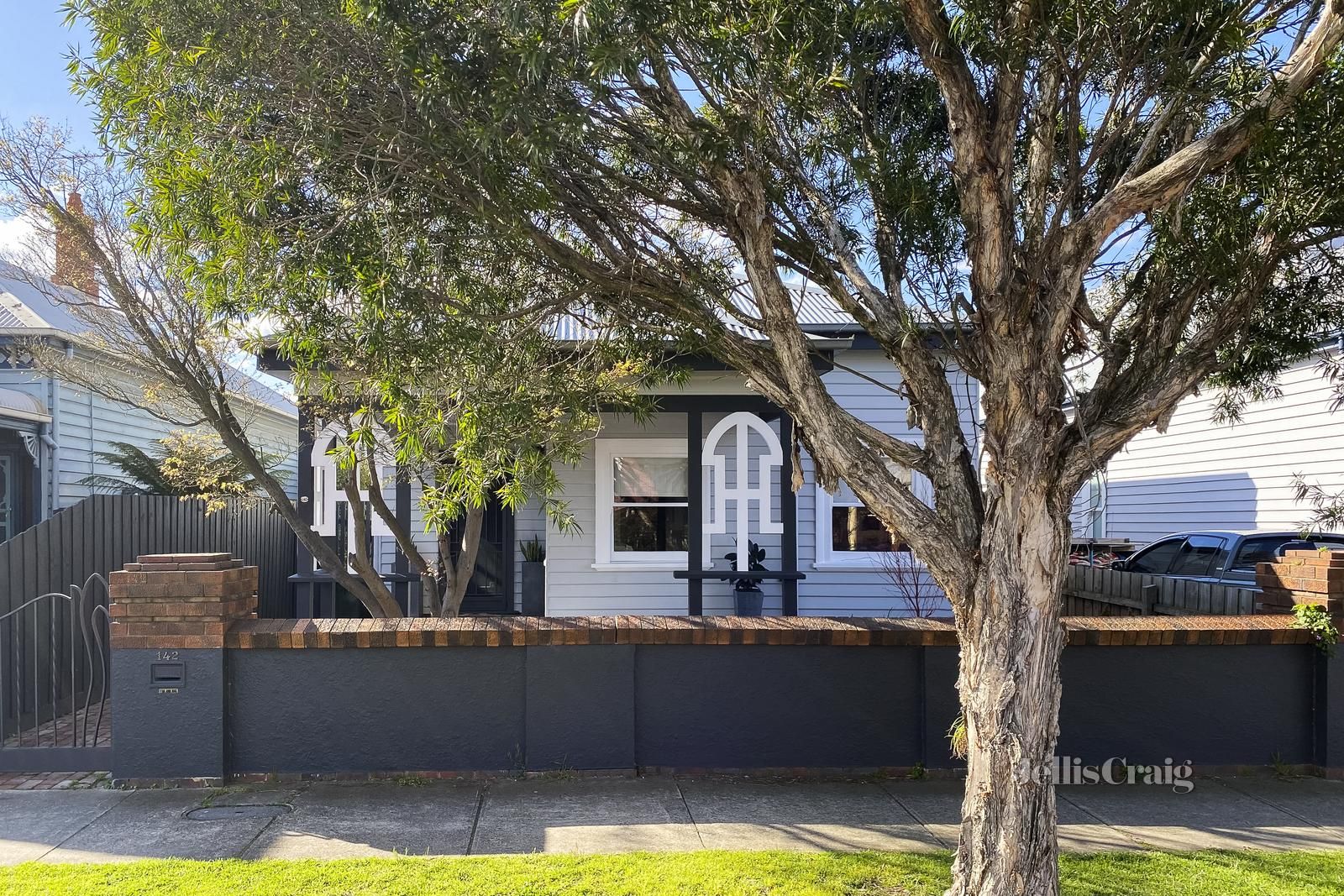 142 Beaconsfield Parade, Northcote Property History & Address