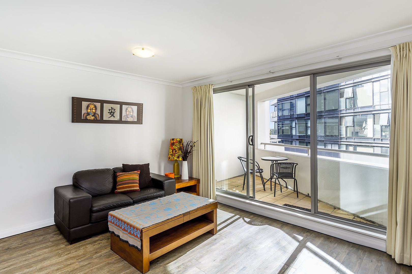 1 bedrooms Apartment / Unit / Flat in 1208/12 Glen Street MILSONS POINT NSW, 2061