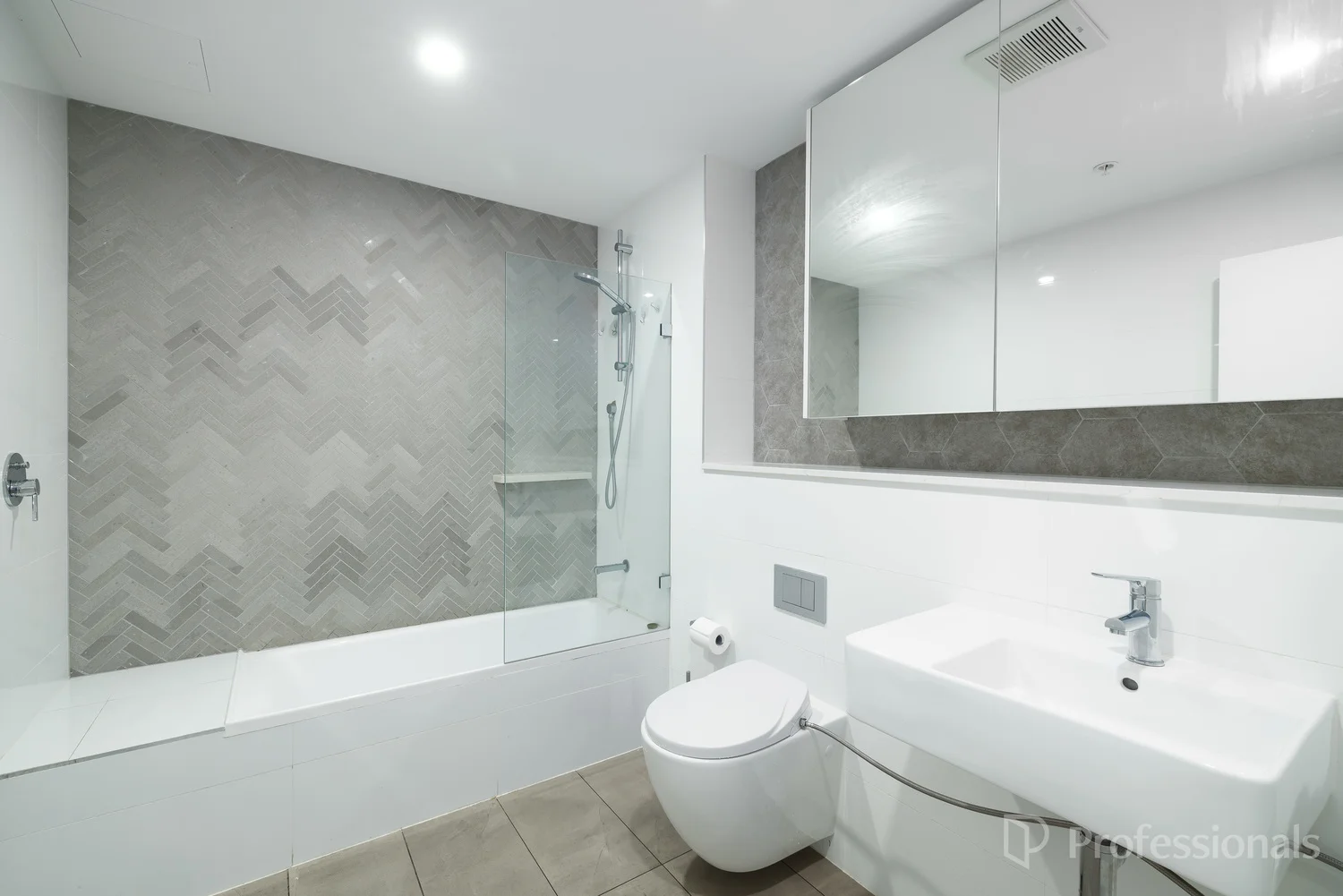 Additional image 4 of 1105/25 Mann Street, Gosford NSW 2250