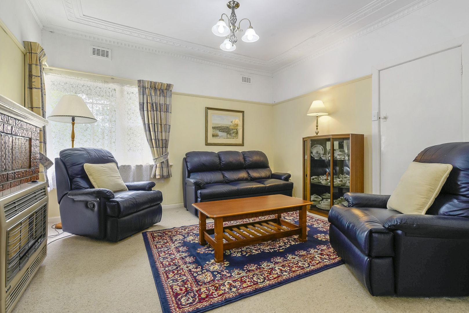 8 Ebden Street, Kyneton VIC 3444, Image 2