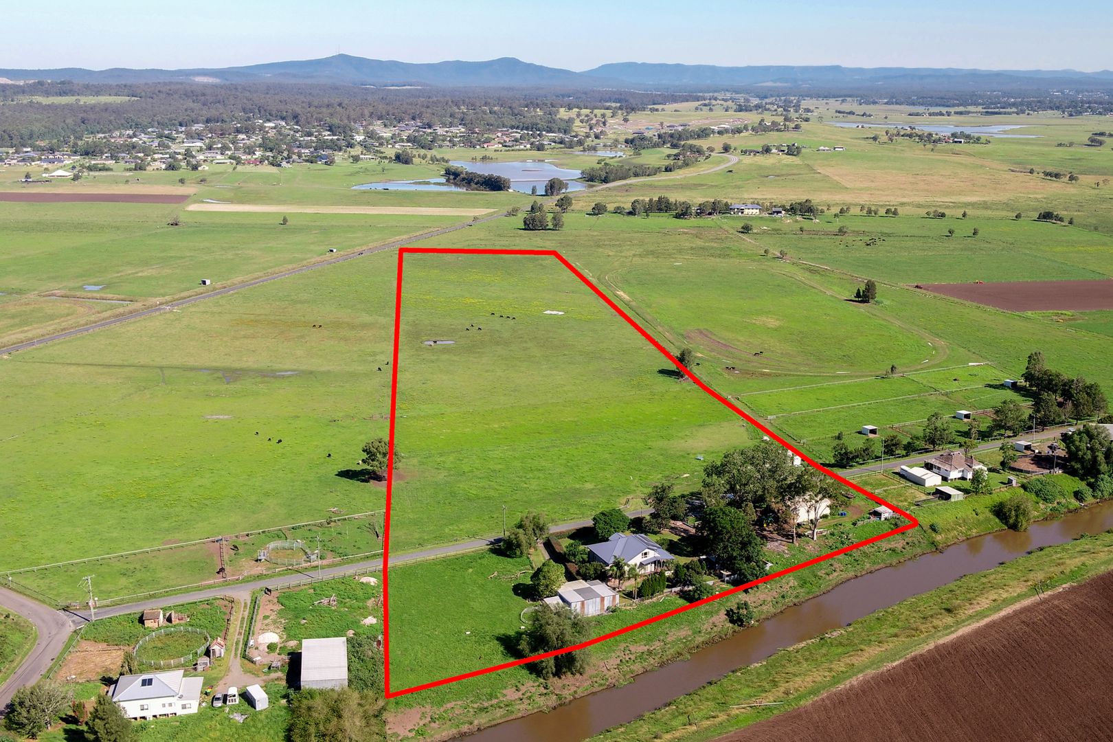 12 O'connells Road, Louth Park NSW 2320