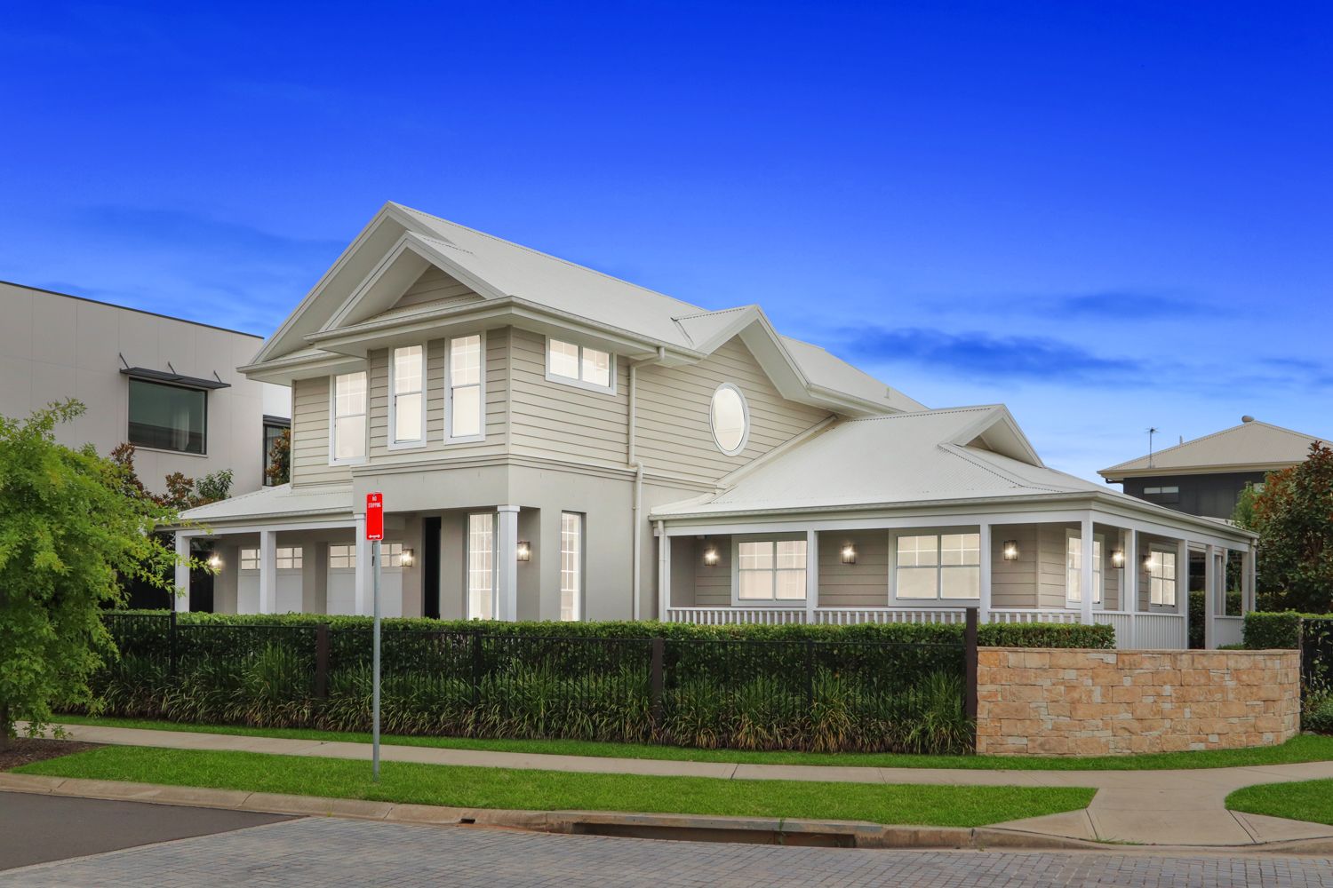 4 bedrooms House in 17 Jadeite Street LEPPINGTON NSW, 2179
