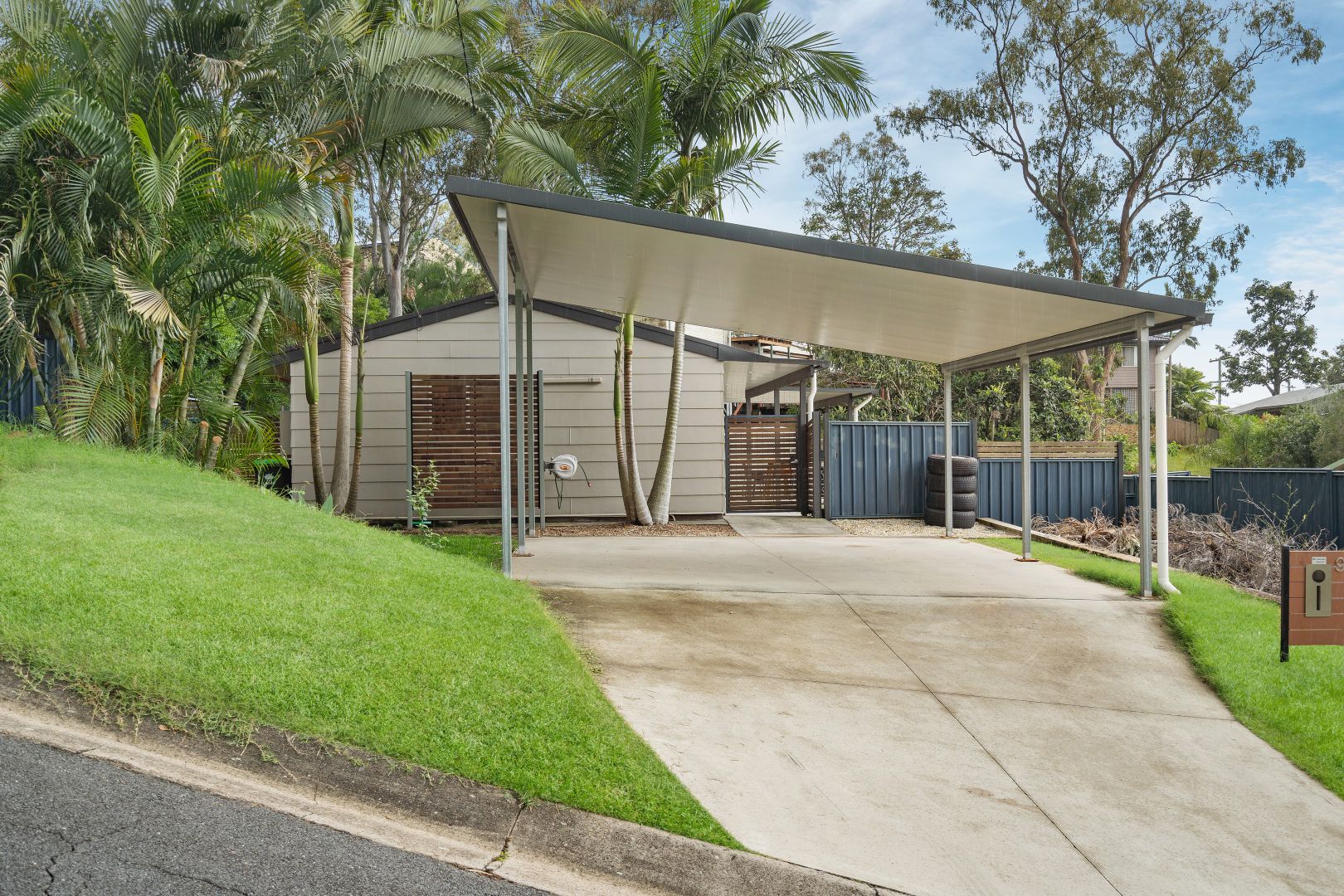 9 Bluff Court, Beenleigh QLD 4207, Image 1