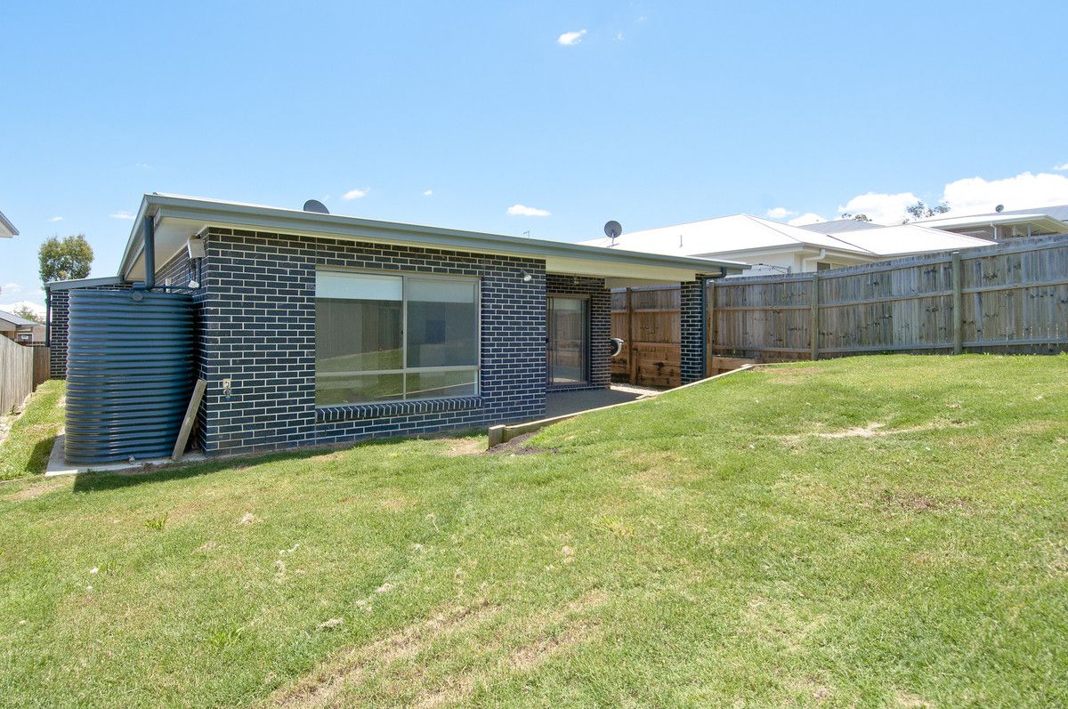 17 Willow Rise Drive, Waterford QLD 4133
