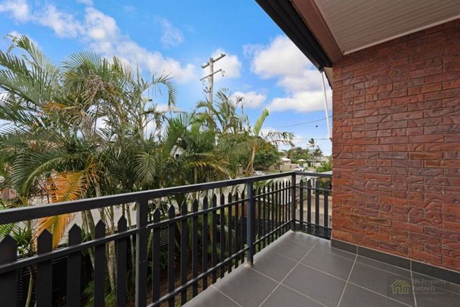Picture of 1/24 Howard Street, RUNAWAY BAY QLD 4216