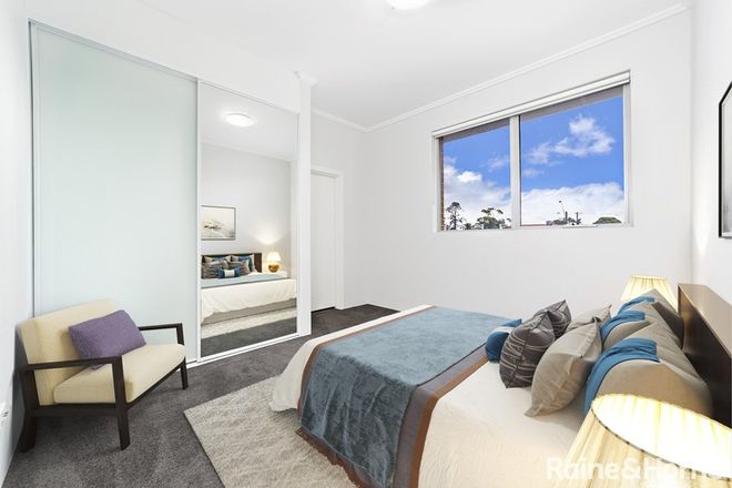 Picture of 1/12 Walker Street, HELENSBURGH NSW 2508