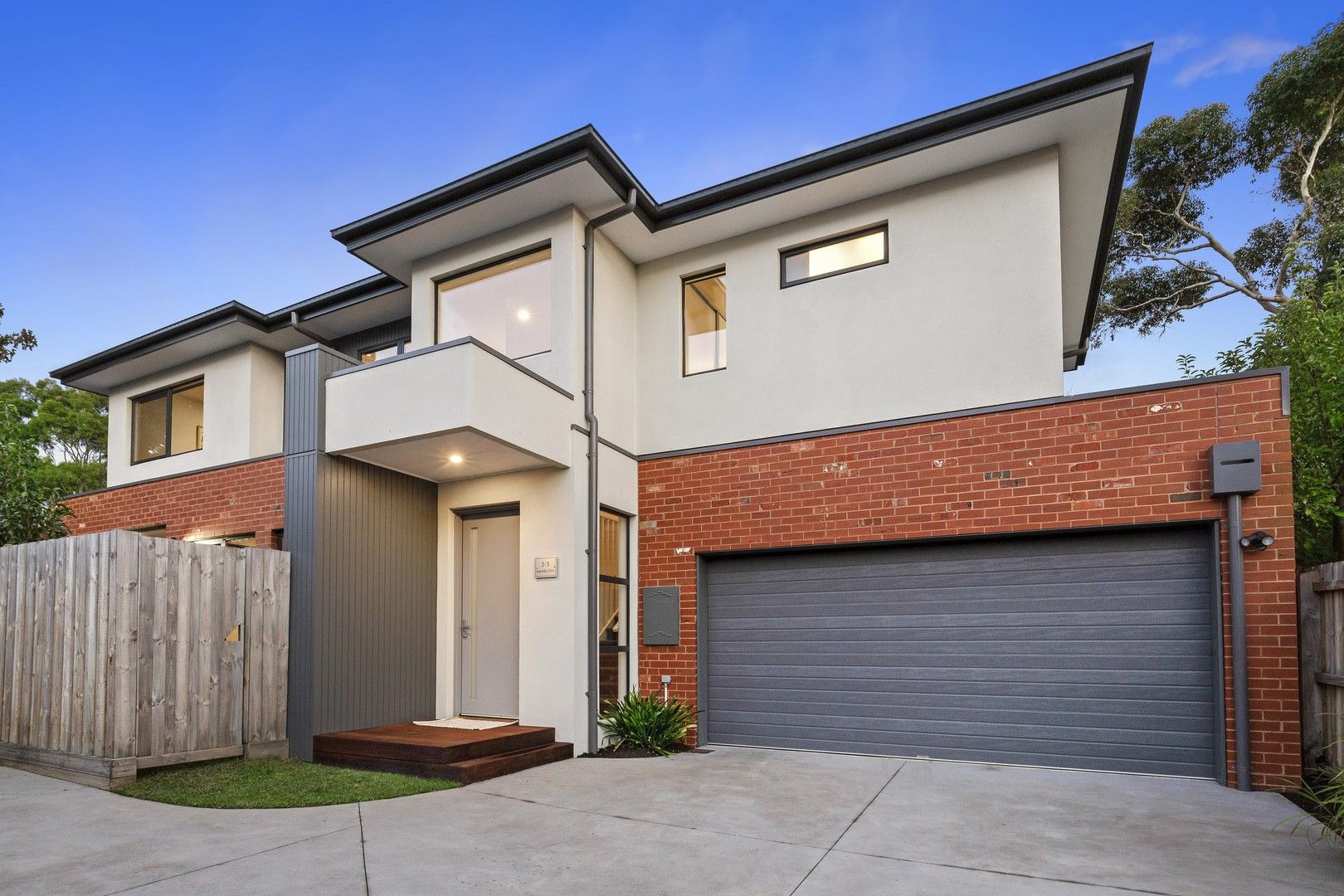 3 bedrooms Townhouse in 2/3 Karella Crescent MORNINGTON VIC, 3931