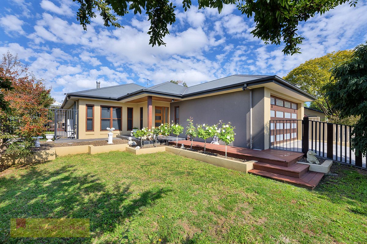 17 Gladstone Street, Mudgee NSW 2850, Image 0