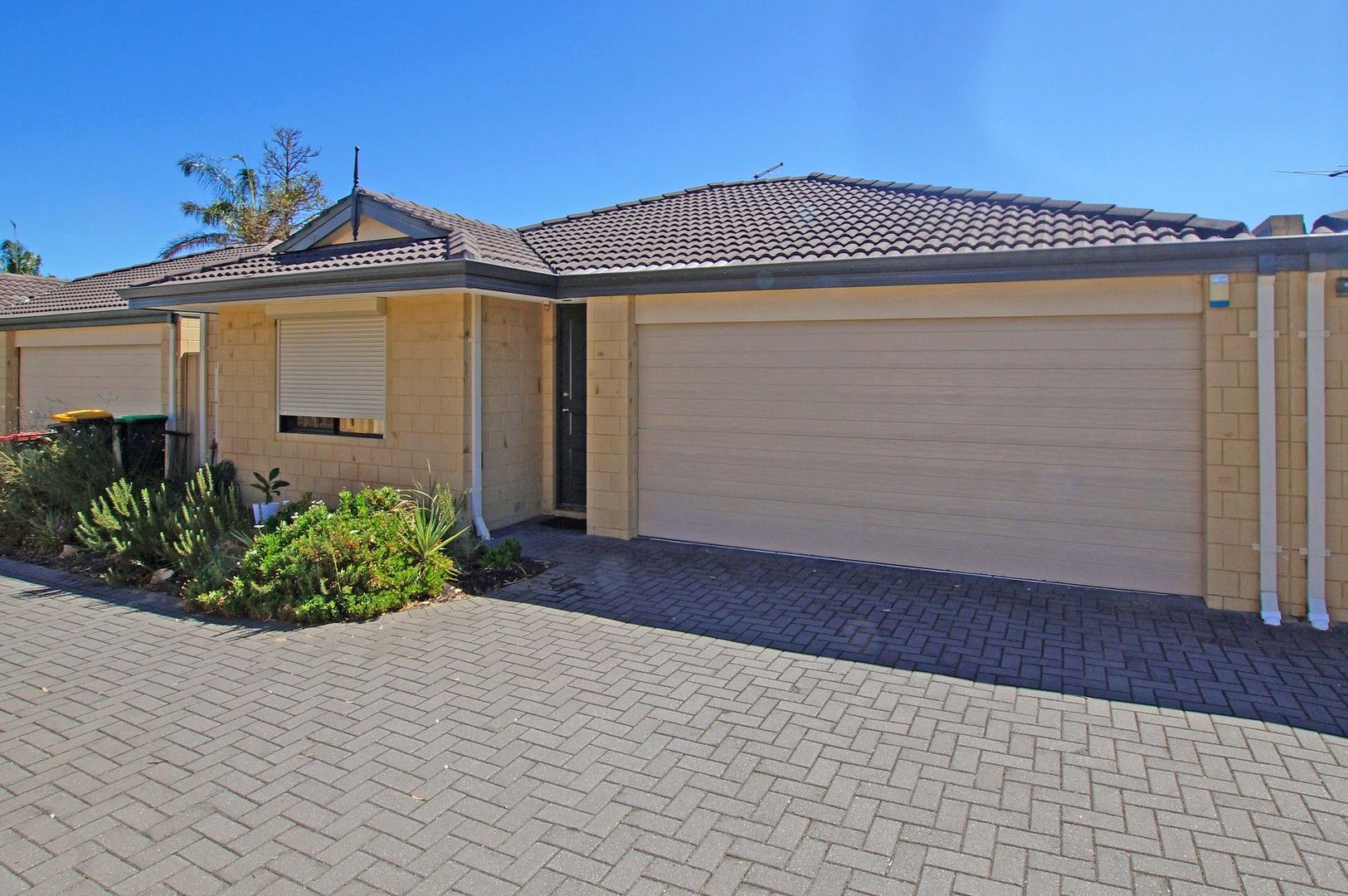 2/12 Hepburn Way, Balga WA 6061, Image 0