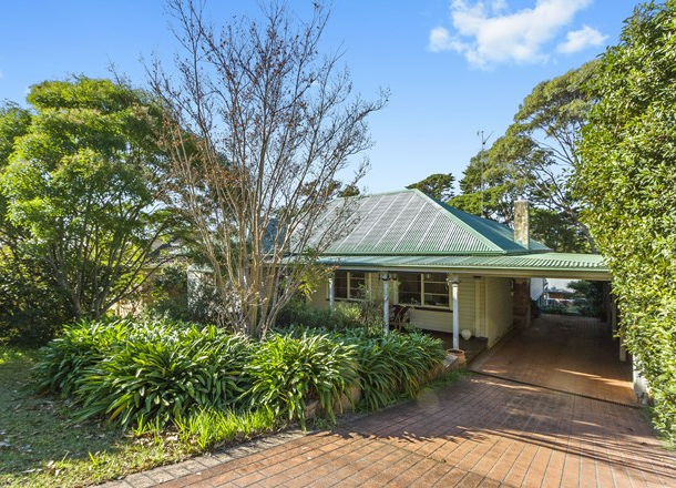 8 Sunrise Road, Mossy Point NSW 2537