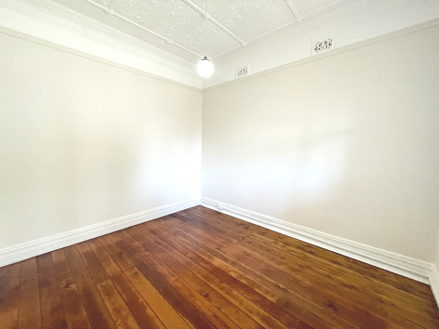 Additional image 4 of 303 Forest Road, Bexley NSW 2207