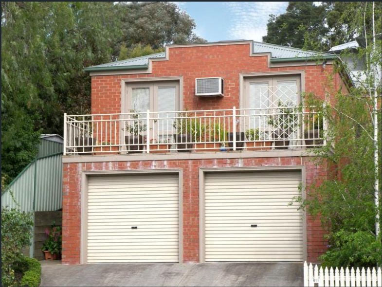 2 bedrooms Townhouse in 611 Barkly Street GOLDEN POINT VIC, 3350