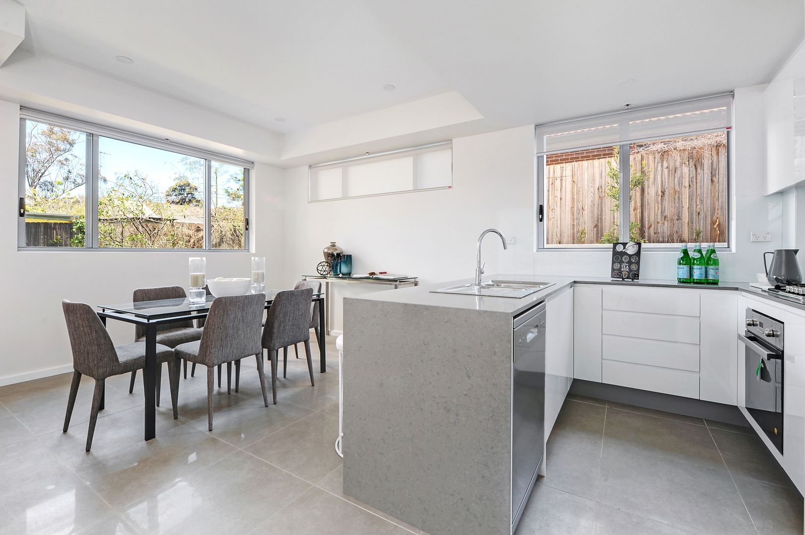 2 bedrooms Apartment / Unit / Flat in 15/10-12 Lords Avenue ASQUITH NSW, 2077