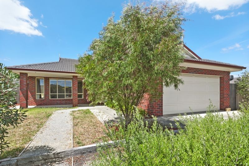 4 Imperial Way, Canadian VIC 3350