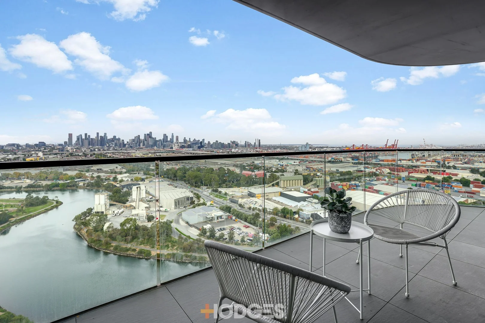 2307/6 Joseph Road, Footscray VIC 3011