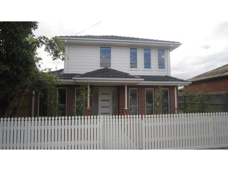 2 bedrooms Townhouse in 1/278 Reynard Street COBURG VIC, 3058