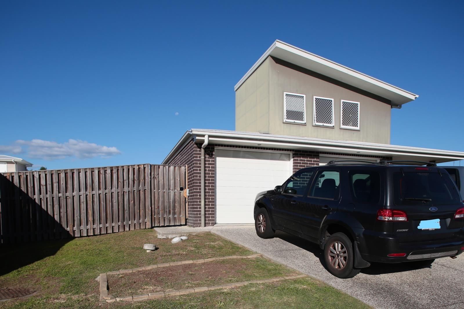 2/9 Folkes Close, Bellbird Park QLD 4300 Semidetached For Rent Domain