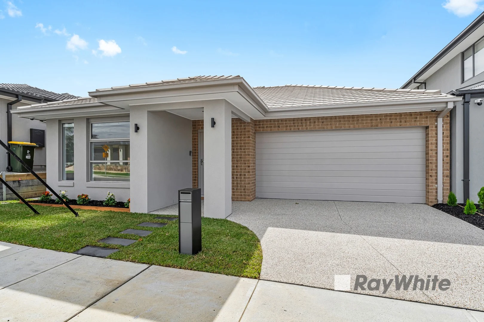 17 Citron Way, Clyde VIC 3978