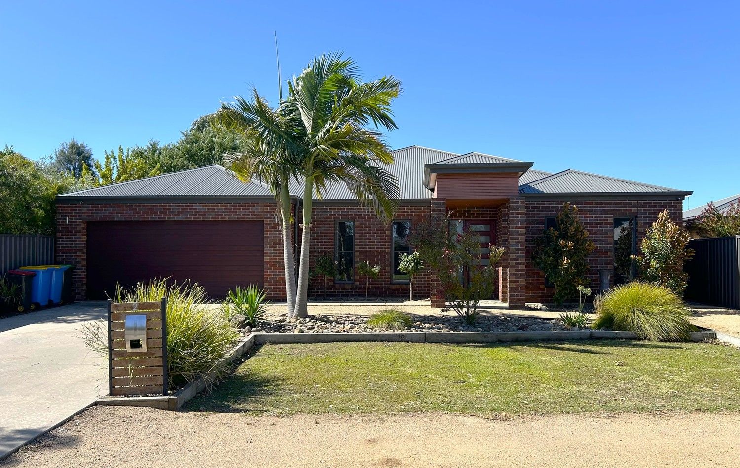 2 Elm Court, Numurkah VIC 3636, Image 0