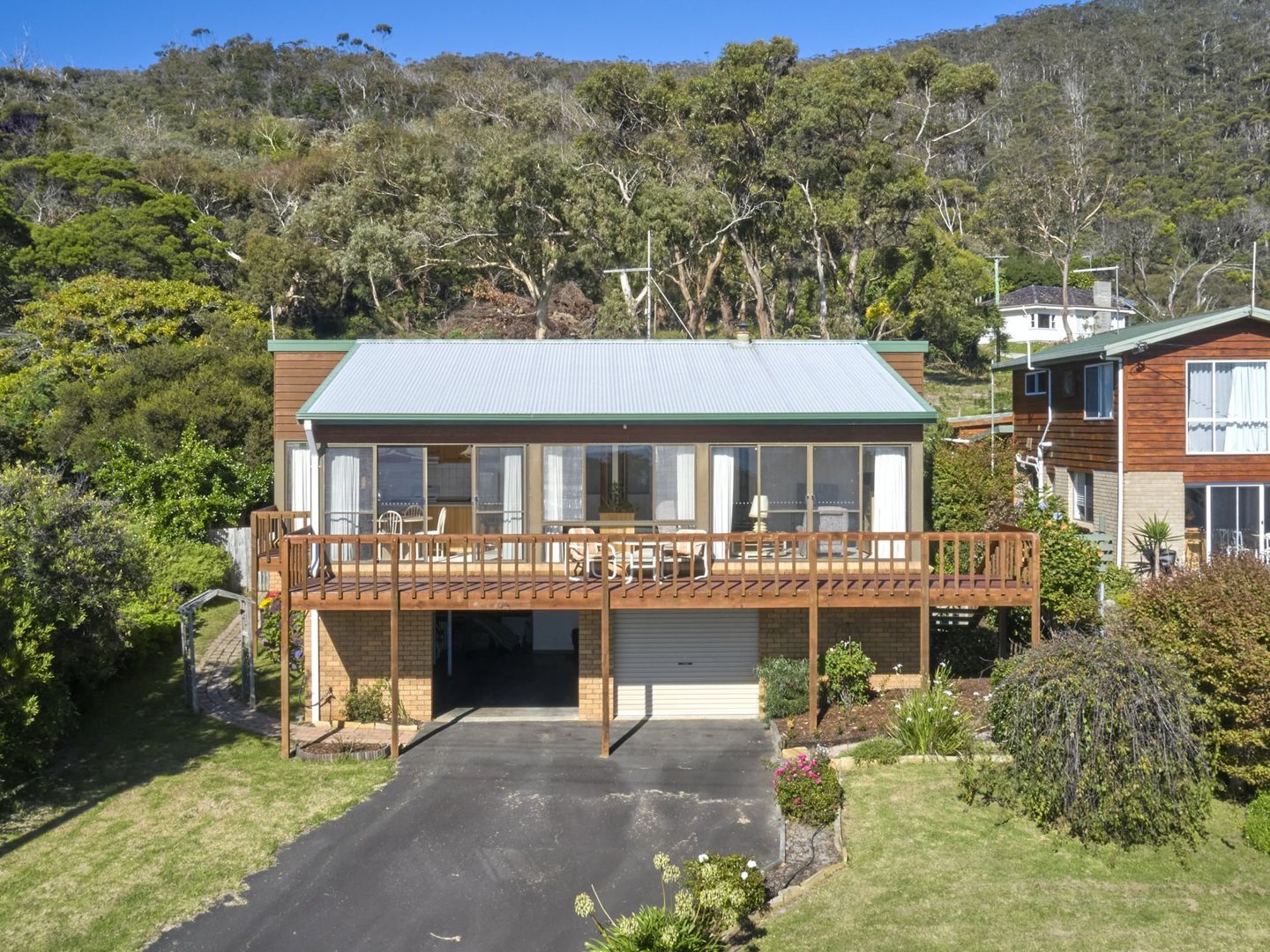 186 Taman Highway, Bicheno TAS 7215, Image 2