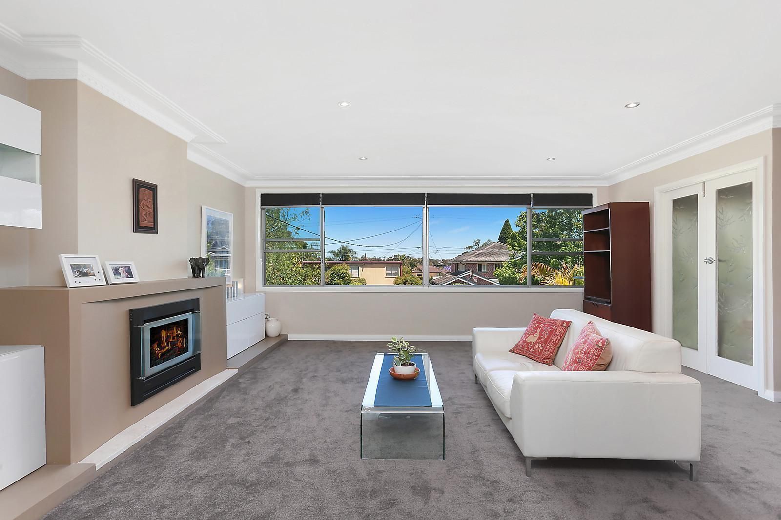 187 Starkey Street, Killarney Heights NSW 2087, Image 2