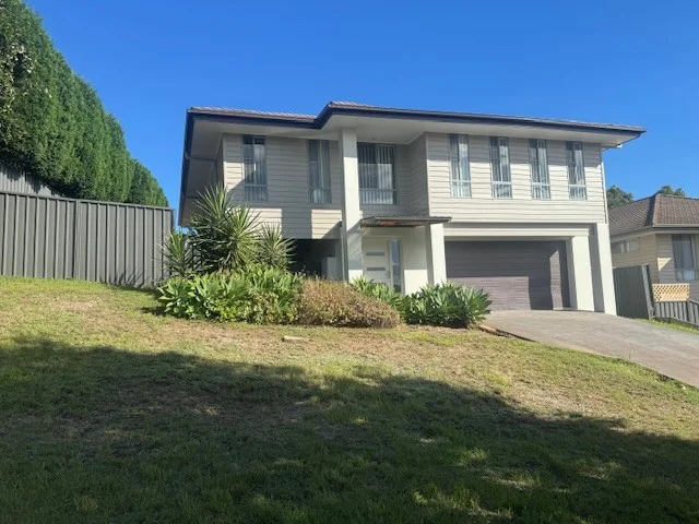 6 Furness Place, Cameron Park NSW 2285