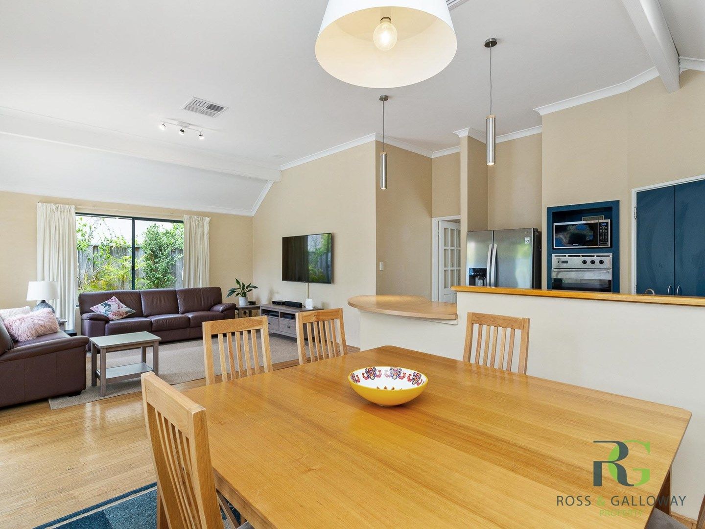 15A Kitchener Road, Melville WA 6156, Image 0