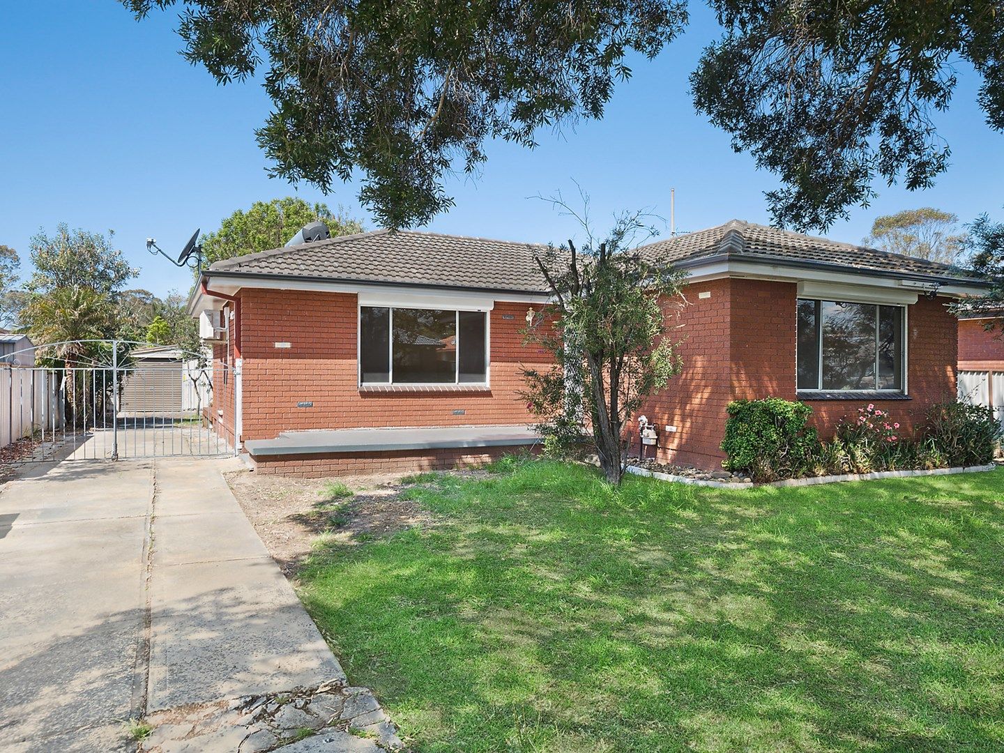 23 Brownsville Avenue, Brownsville NSW 2530, Image 0