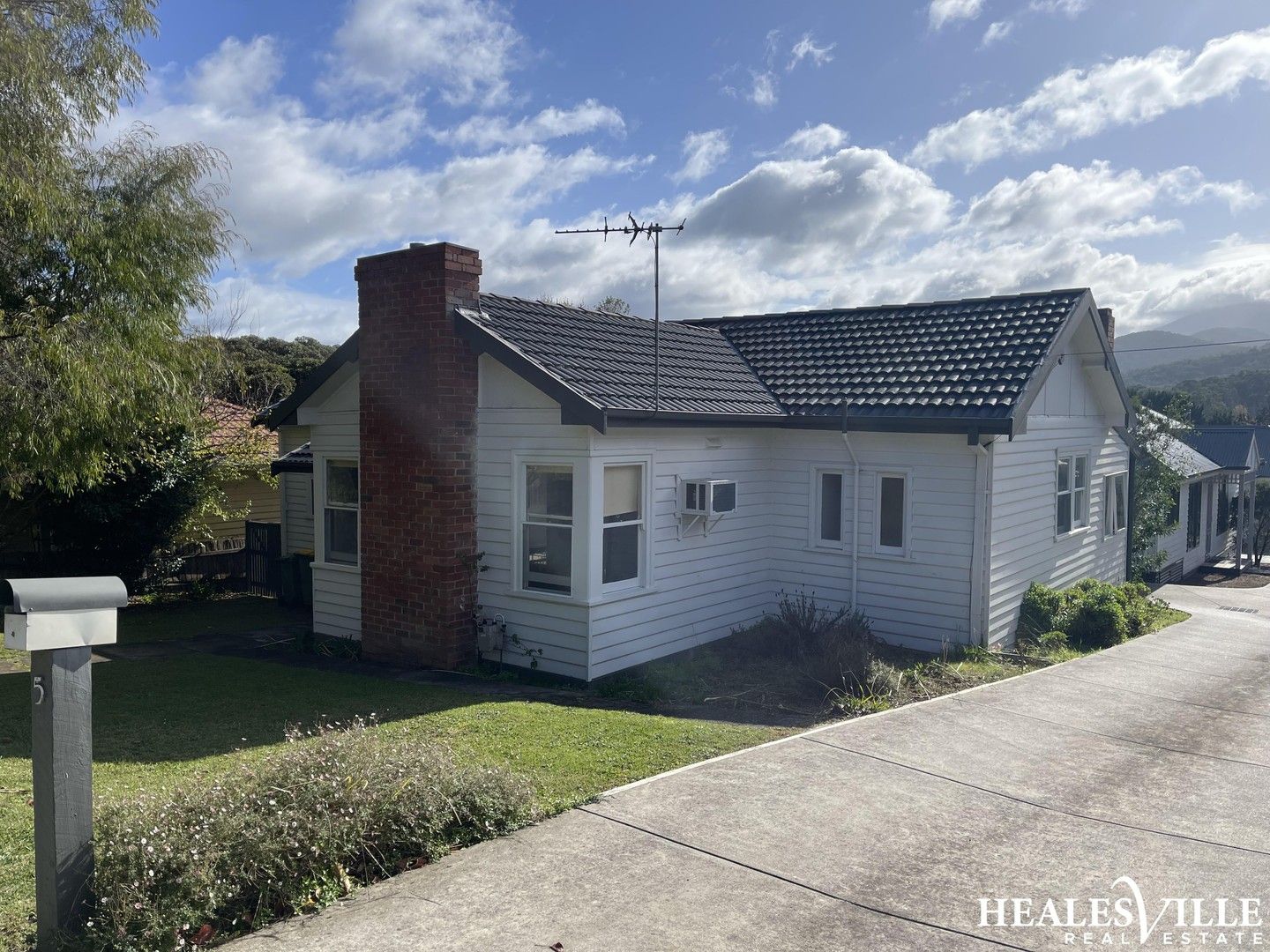 1/5 Mcgregor Avenue, Healesville VIC 3777 House For Rent 480 Domain