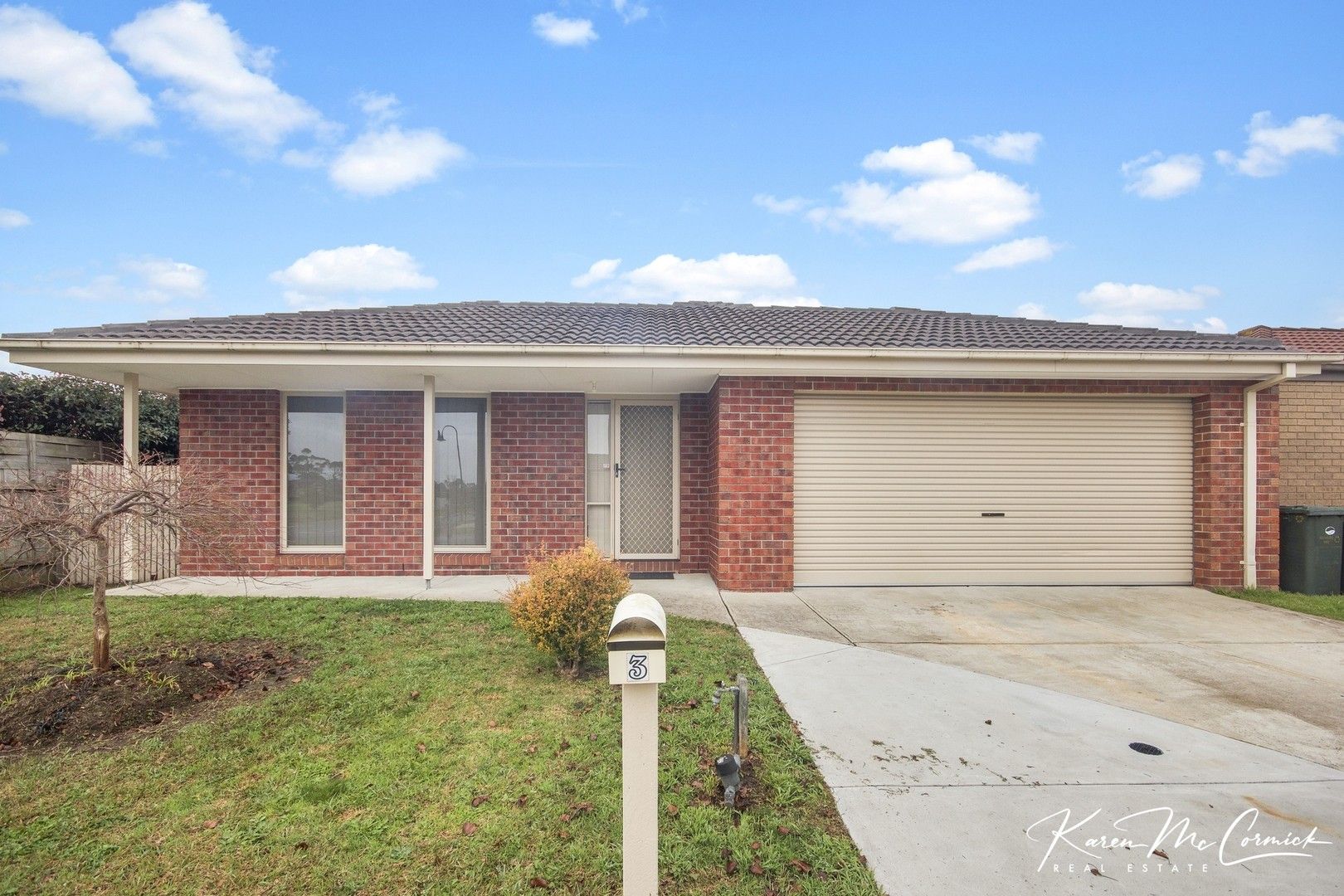 4 bedrooms House in 3 Gum Nut Street LONGWARRY VIC, 3816
