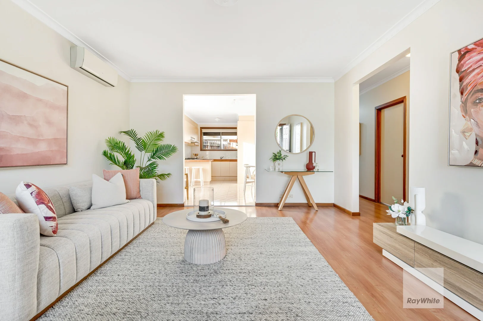 Additional image 3 of 1/98 Lenoak Street, Gladstone Park VIC 3043