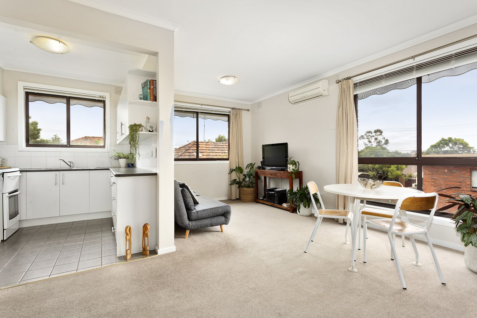 5/4 Balfe Crescent, Brunswick West VIC 3055, Image 1