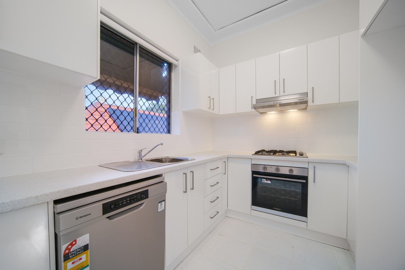 6/11 Bogan Street, Summer Hill NSW 2130 Apartment For Rent 750