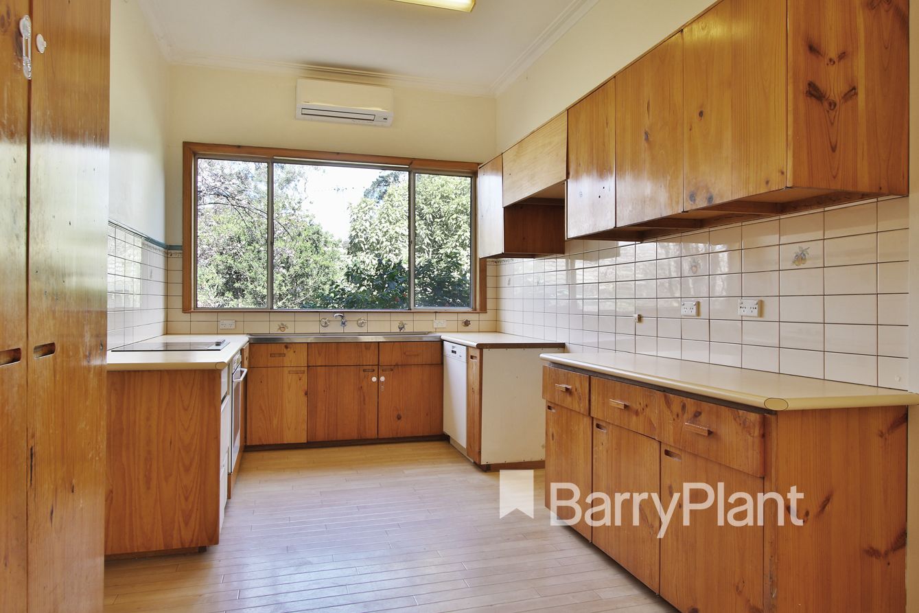 271 Bolton Street, Eltham VIC 3095, Image 2