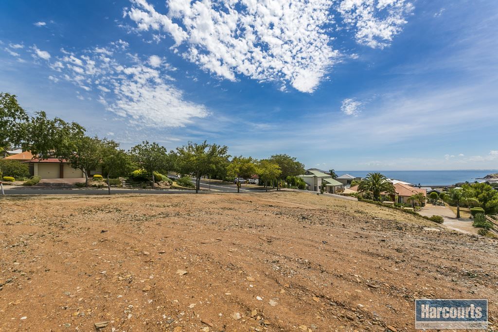 14 Freebairn Drive, Hallett Cove SA 5158, Image 2