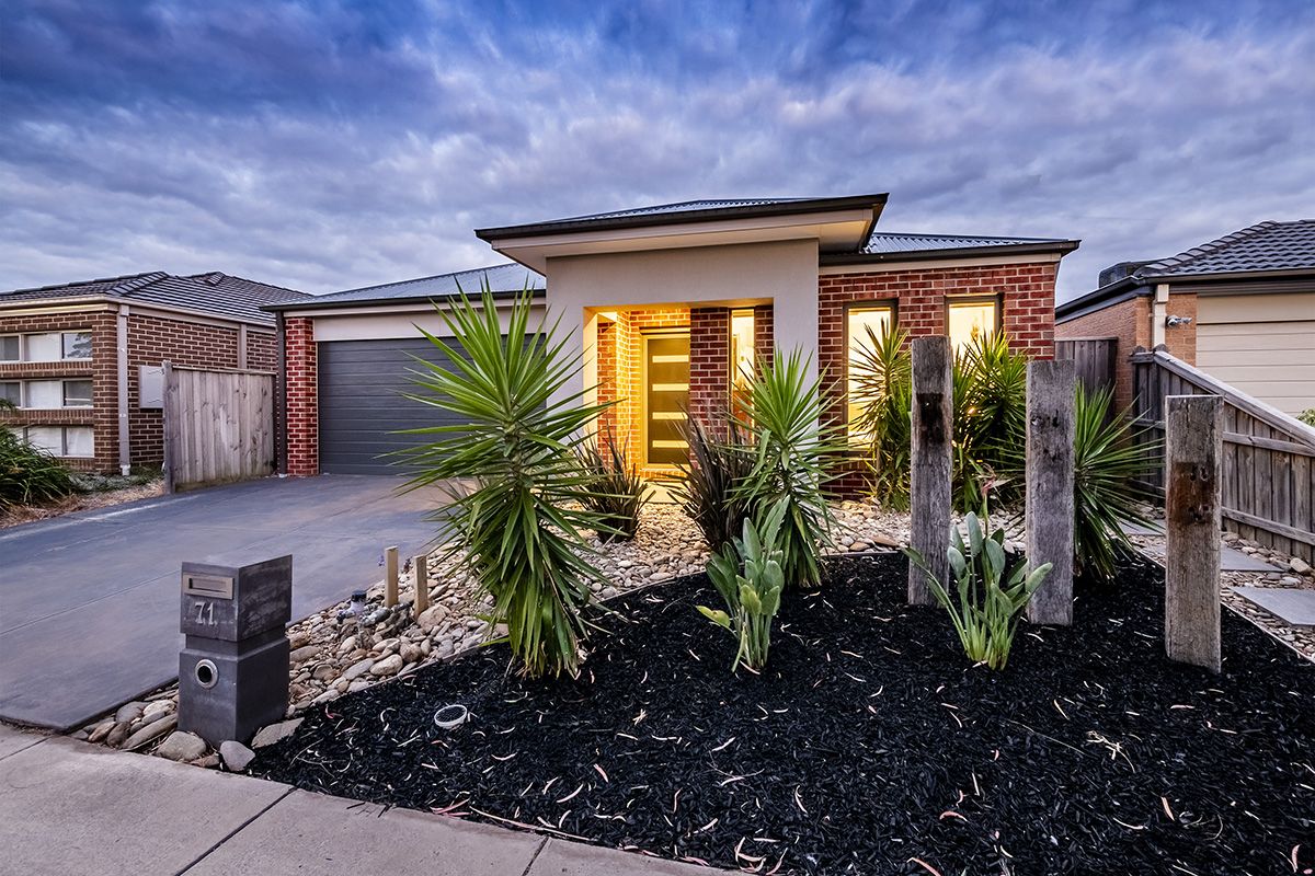 71 Brocker Street, Clyde North VIC 3978, Image 0