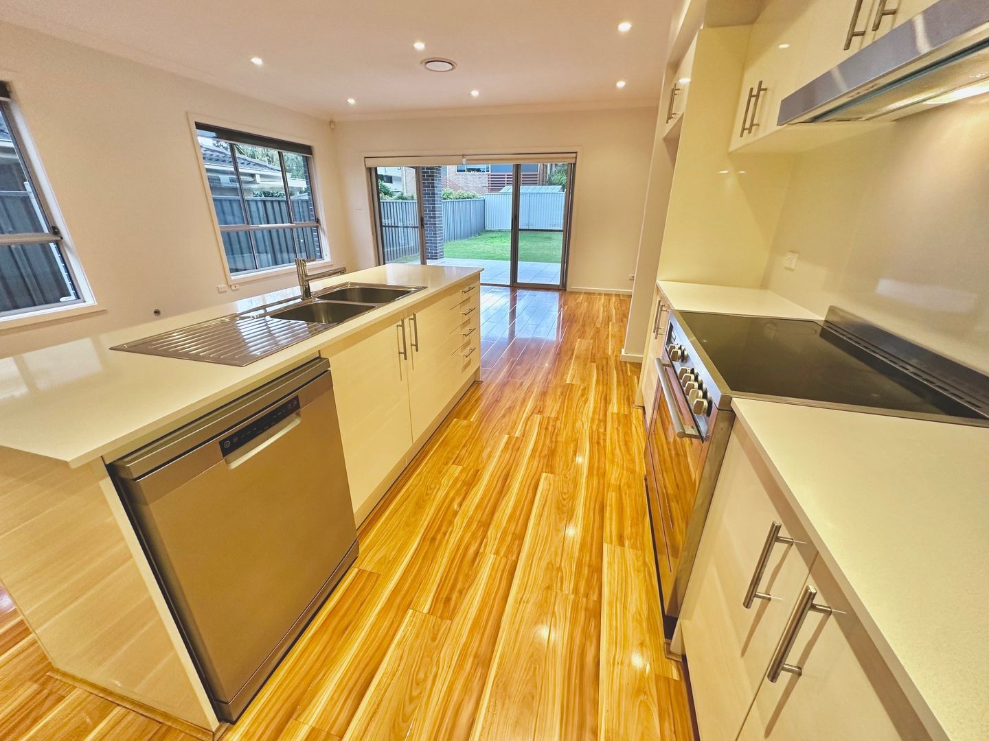 24B Lucas Avenue, Malabar NSW 2036 Duplex For Rent 1,600 Domain