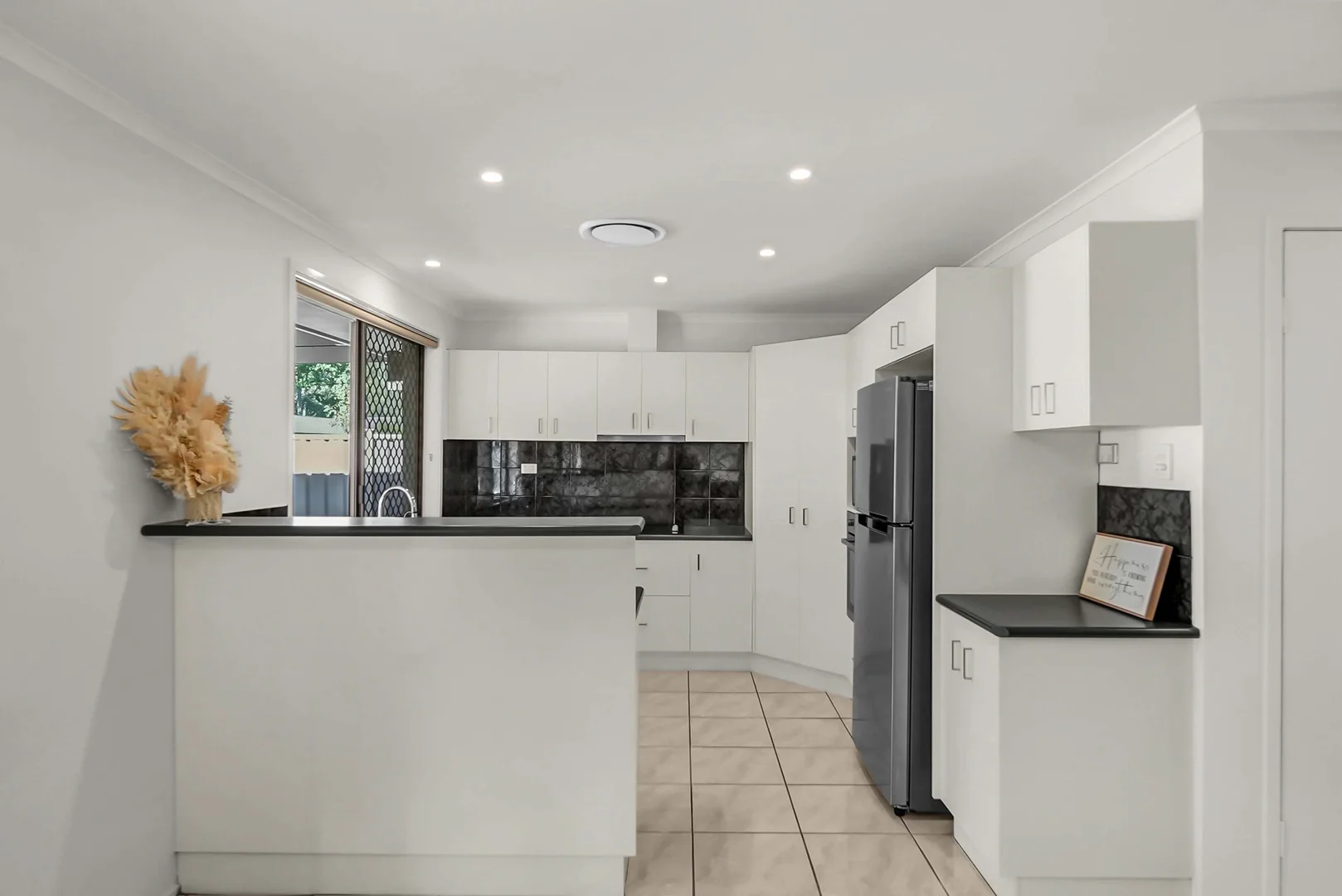 Additional image 7 of 25 Holder Street, Loganholme QLD 4129