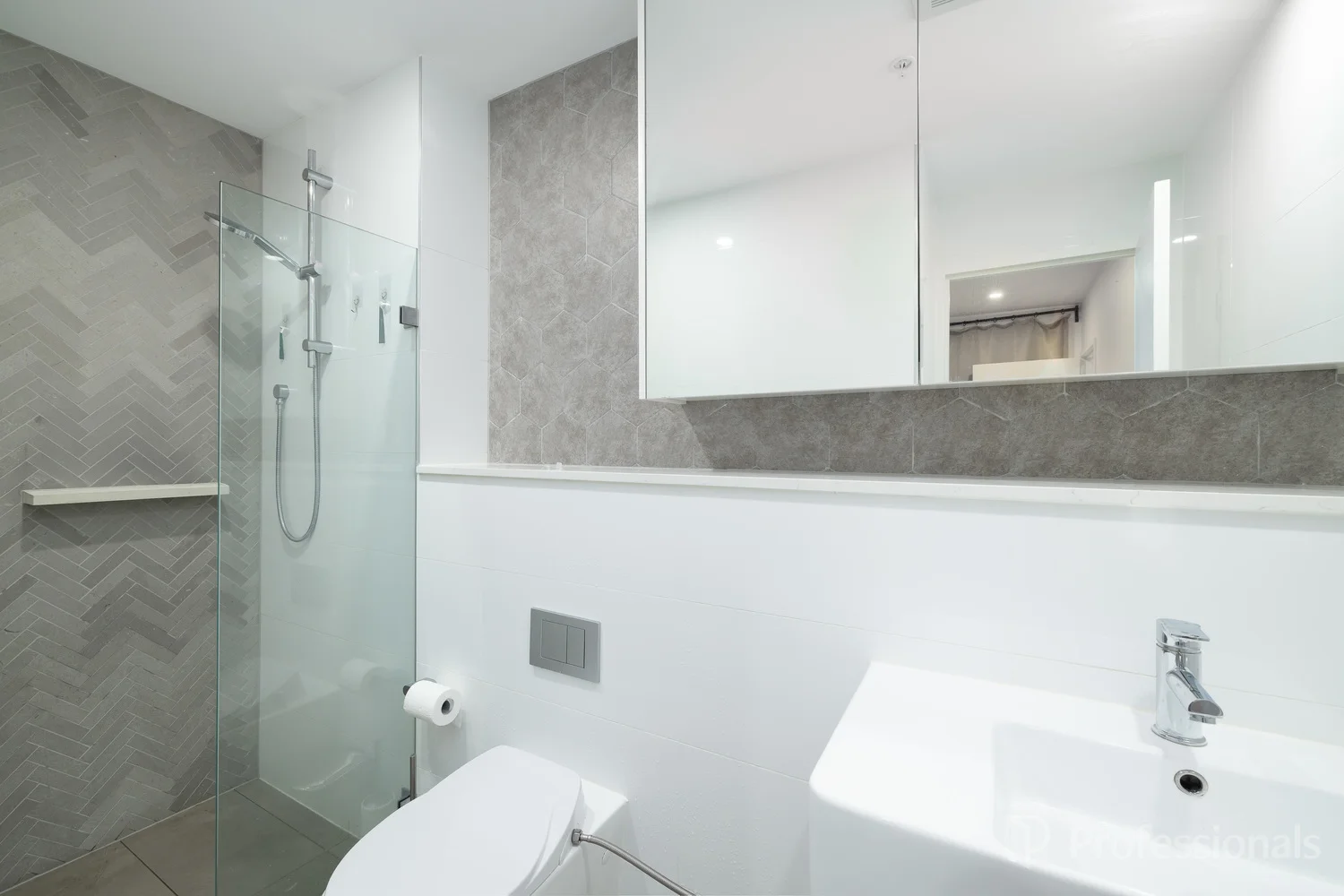 Additional image 5 of 1105/25 Mann Street, Gosford NSW 2250