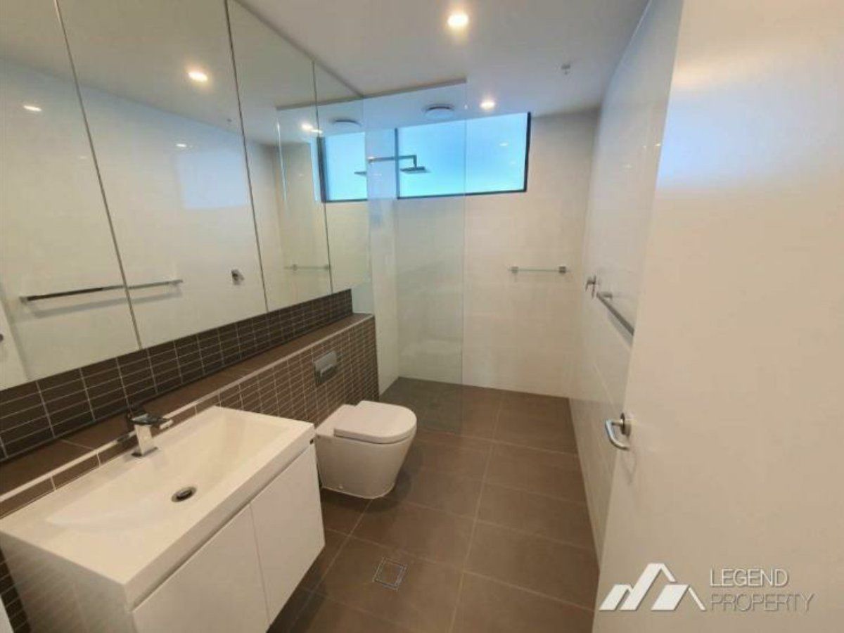 one bed/8 Gertrude Street Chase, Wolli Creek NSW 2205, Image 2