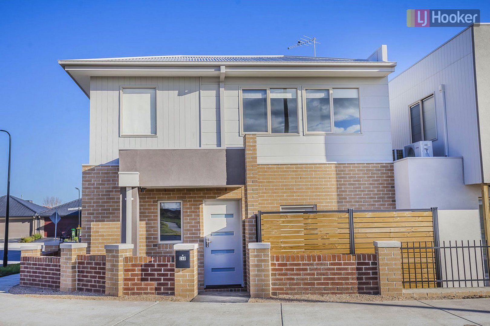 240 Marathon Blvd, Craigieburn VIC 3064, Image 0